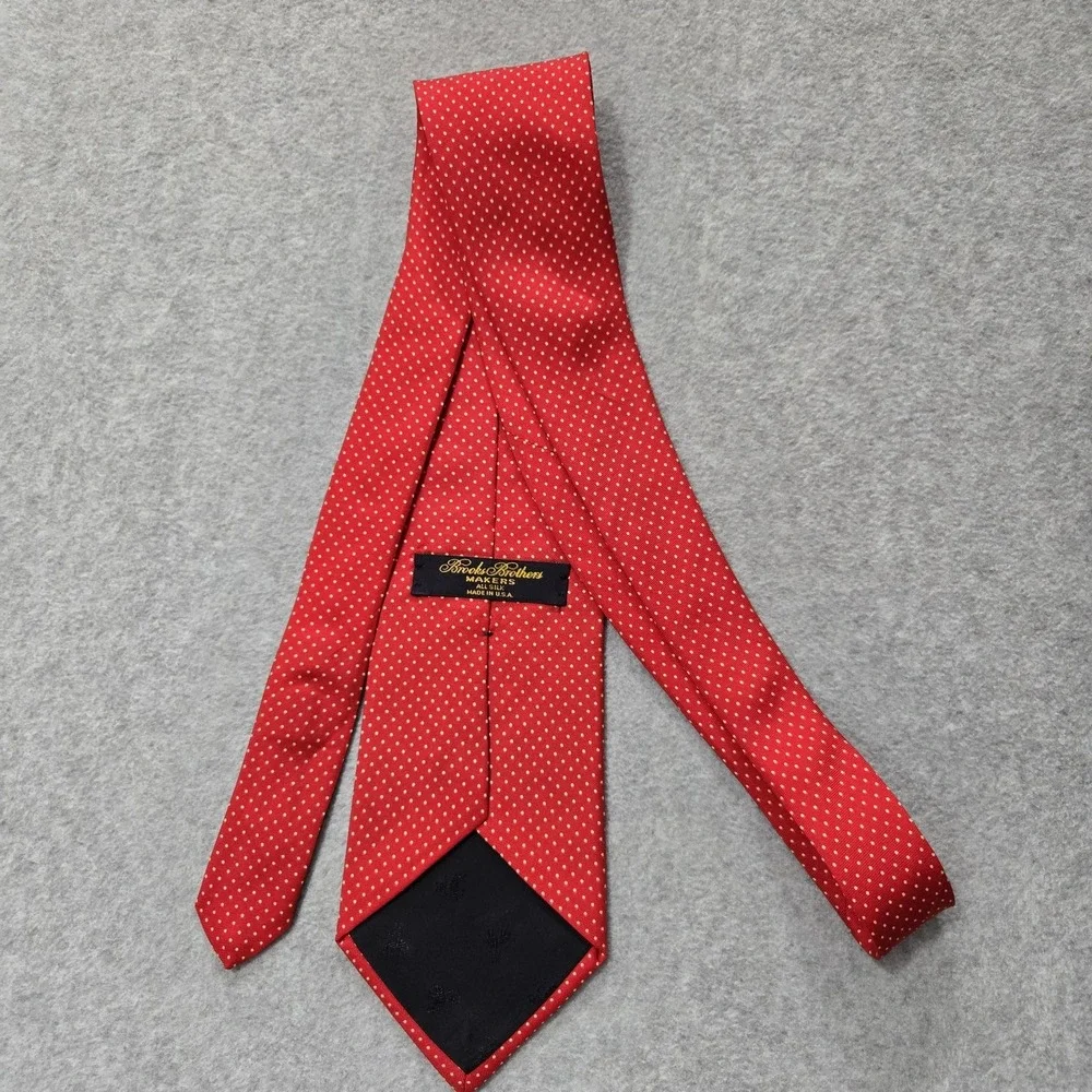 Brooks Brothers Tie Mens Red Silk Polka Dot Made‎ In USA Classic Necktie Formal